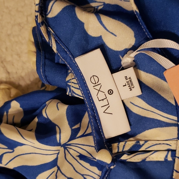 Alexis x Target Floral Long-Sleeve Rope Belt Tiered Dress - Picture 7 of 7